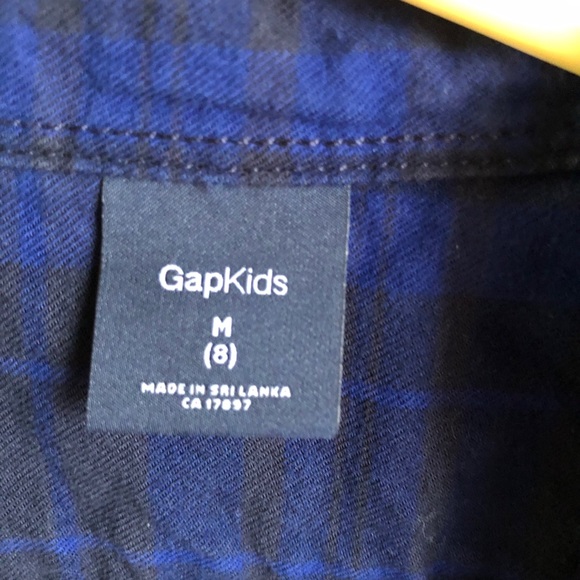 GAP Button-Down Shirt - Boys size Med 8 - Picture 4 of 4
